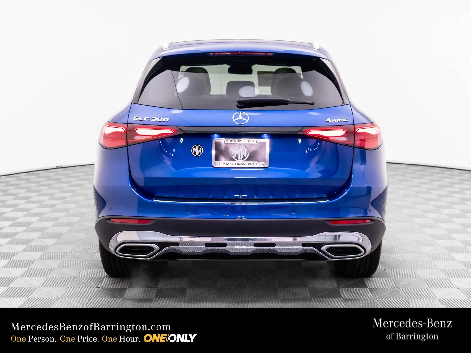 New 2026 Blue Mercedes-Benz GLC 300 image 4