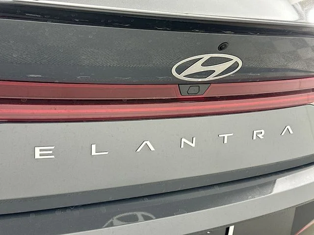 New 2026 Hyundai ELANTRA SEL Sport