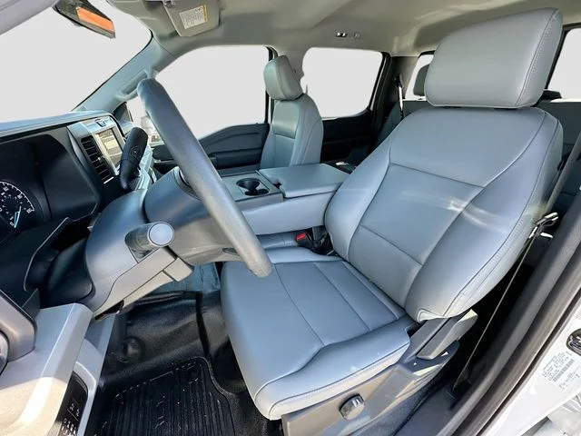 New 2025 Oxford White Ford KNAPHEIDE 11