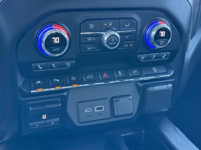 Used 2021 WHITE FROST TRICOAT GMC Denali image 20