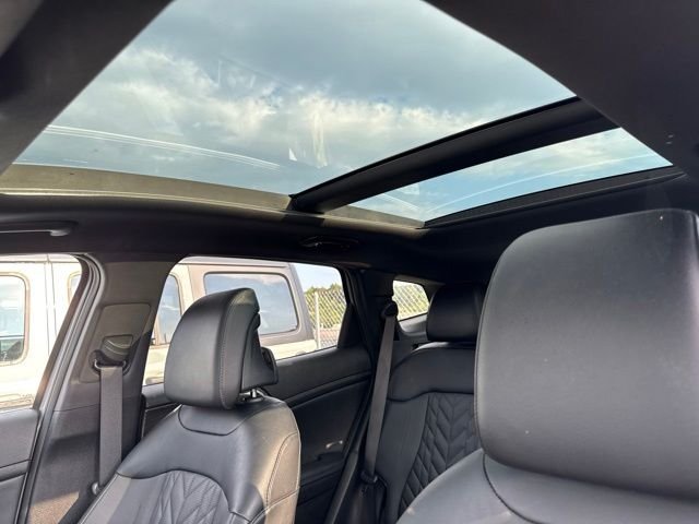 Used 2023 Gray Kia X-Line image 7
