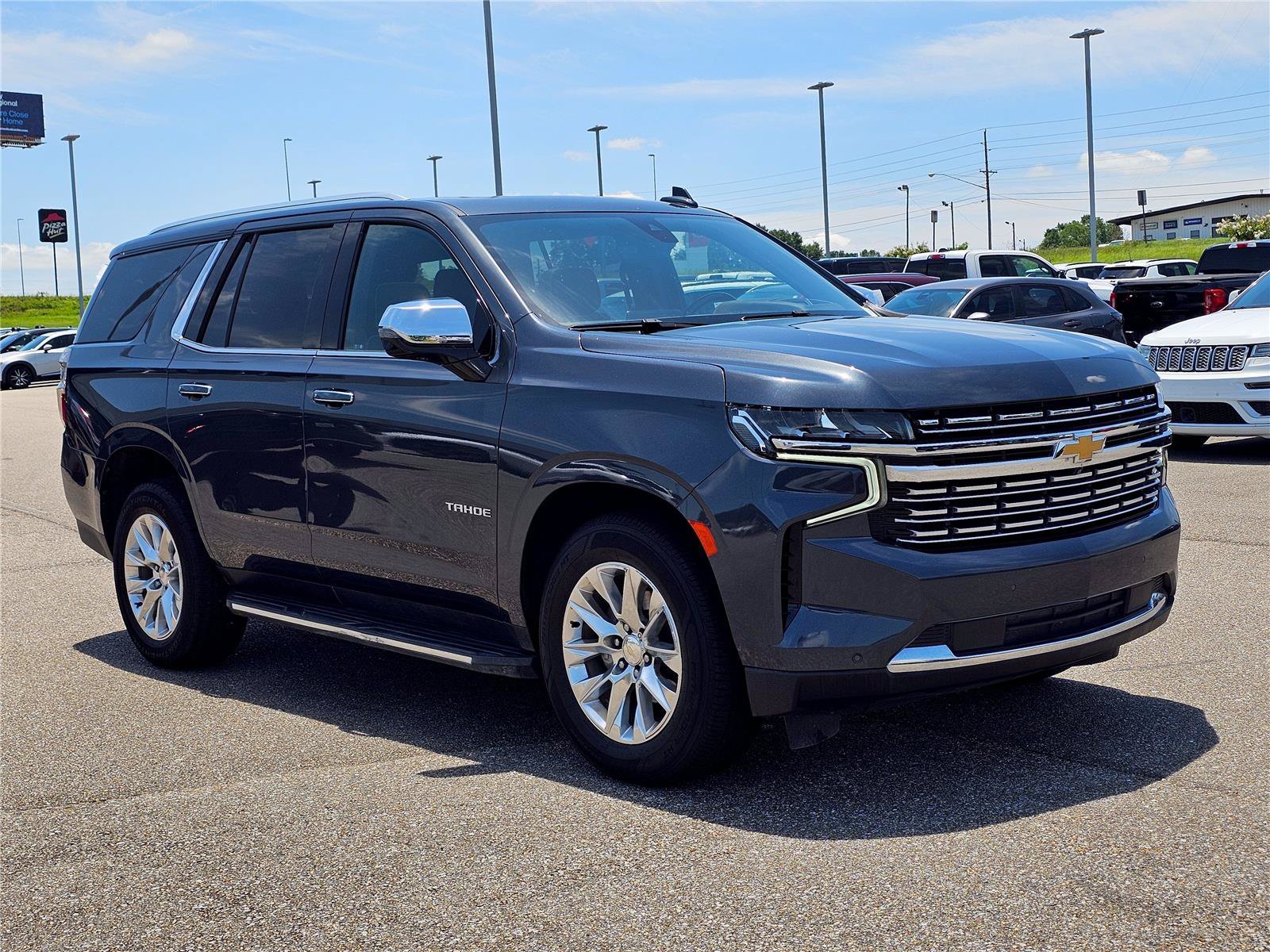 Used 2021 Shadow Gray Metallic Chevrolet Premier image 5