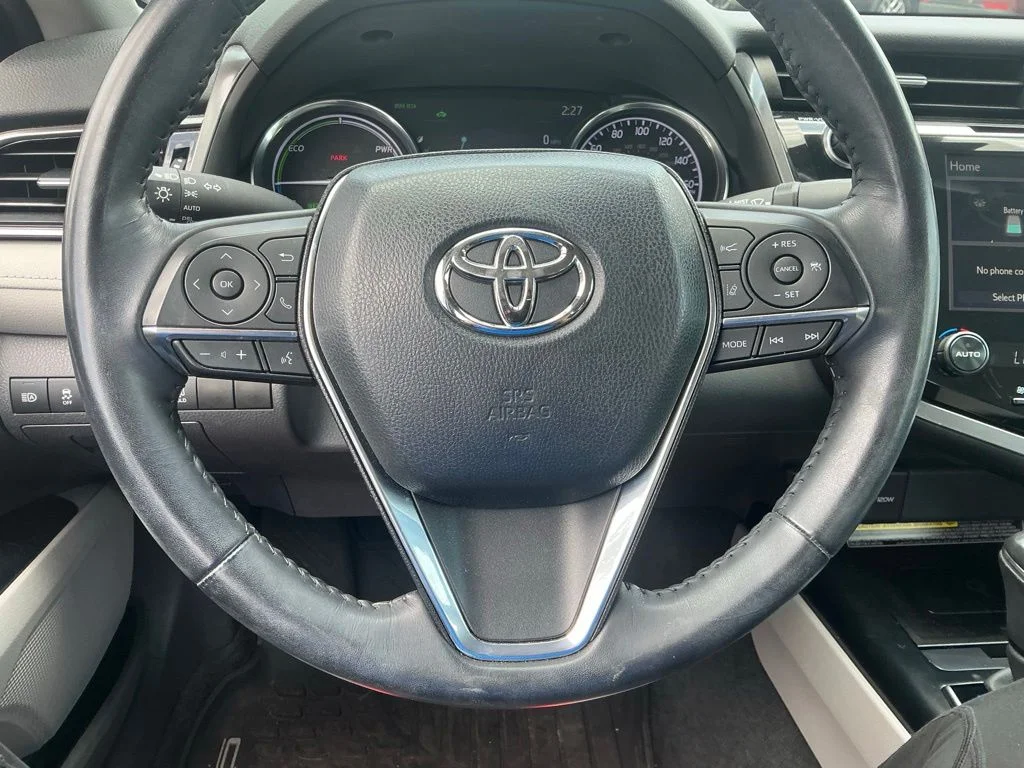 Used 2020 Beige Toyota XLE image 43