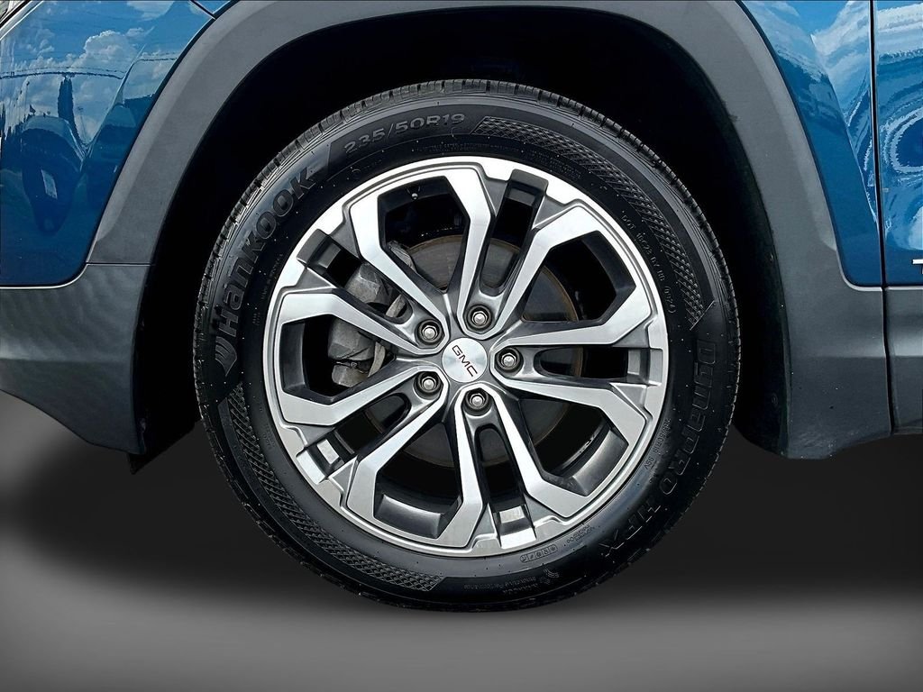 Used 2020 Blue GMC SLT image 33