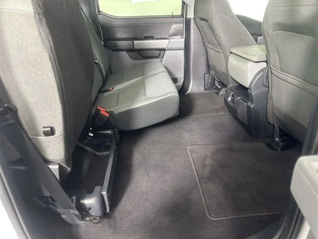 Used 2025 Whi/white Ford XLT image 16