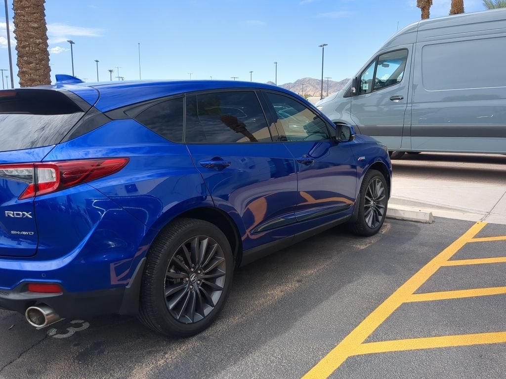 Used 2022 Apex Blue Pearl Acura A-Spec Advance Package image 4