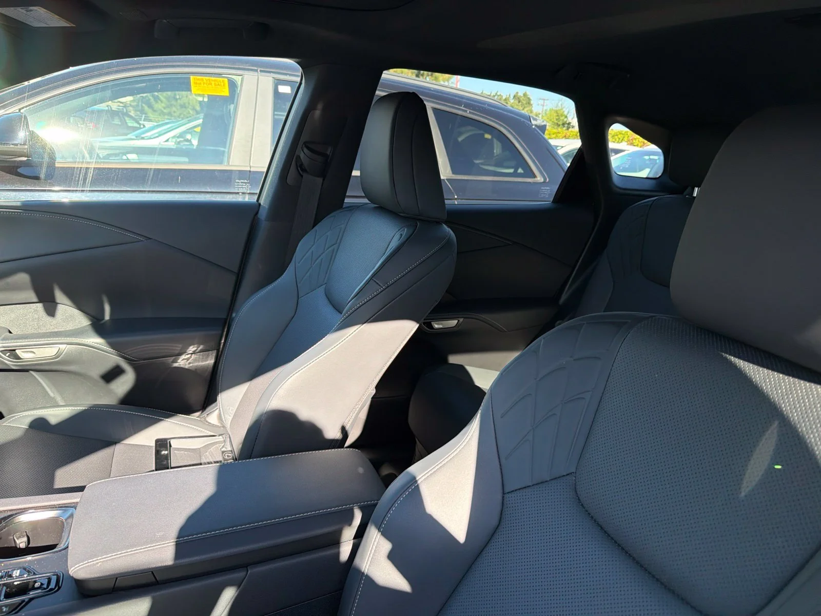 Used 2026 Iridium Lexus 450h+ Premium image 7