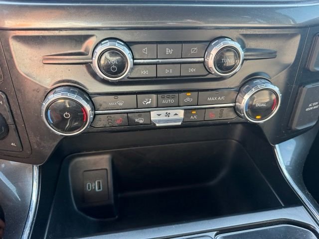 Used 2023 Silver Ford XLT image 8