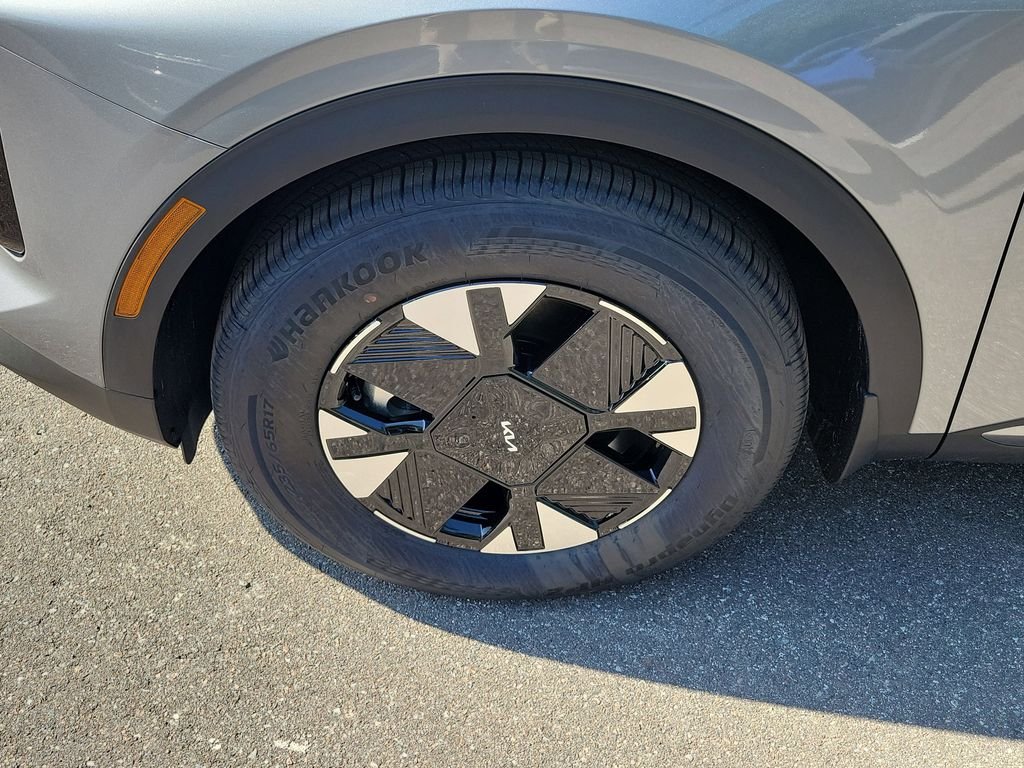 New 2026 Gray Kia LX image 36