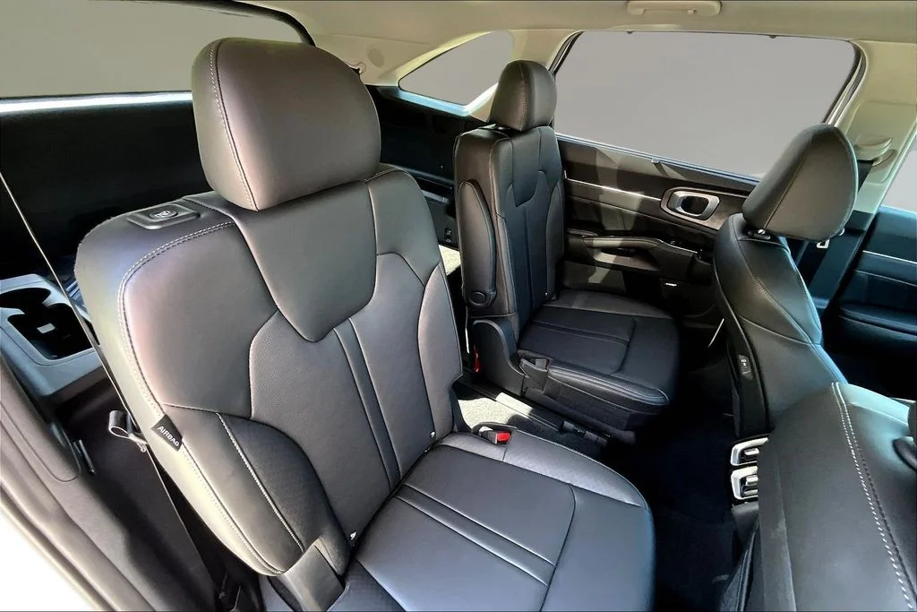 New 2026 Glacial White Pearl Kia X-Line SX AWD image 9