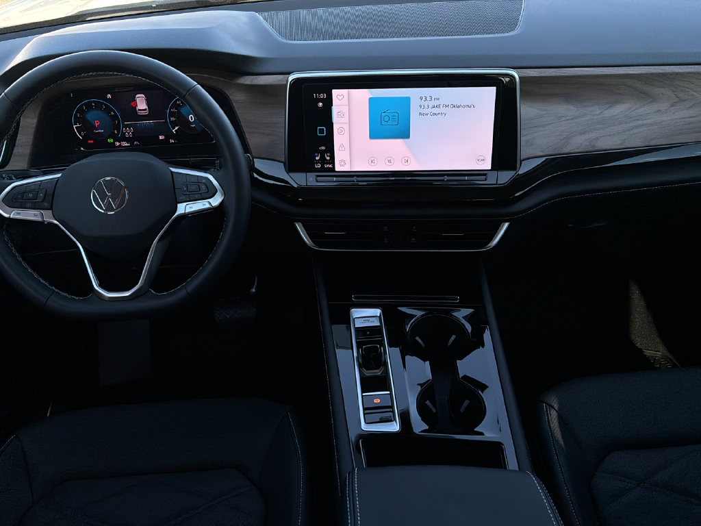 2026 Volkswagen Atlas SE w/Tech - Photo 10