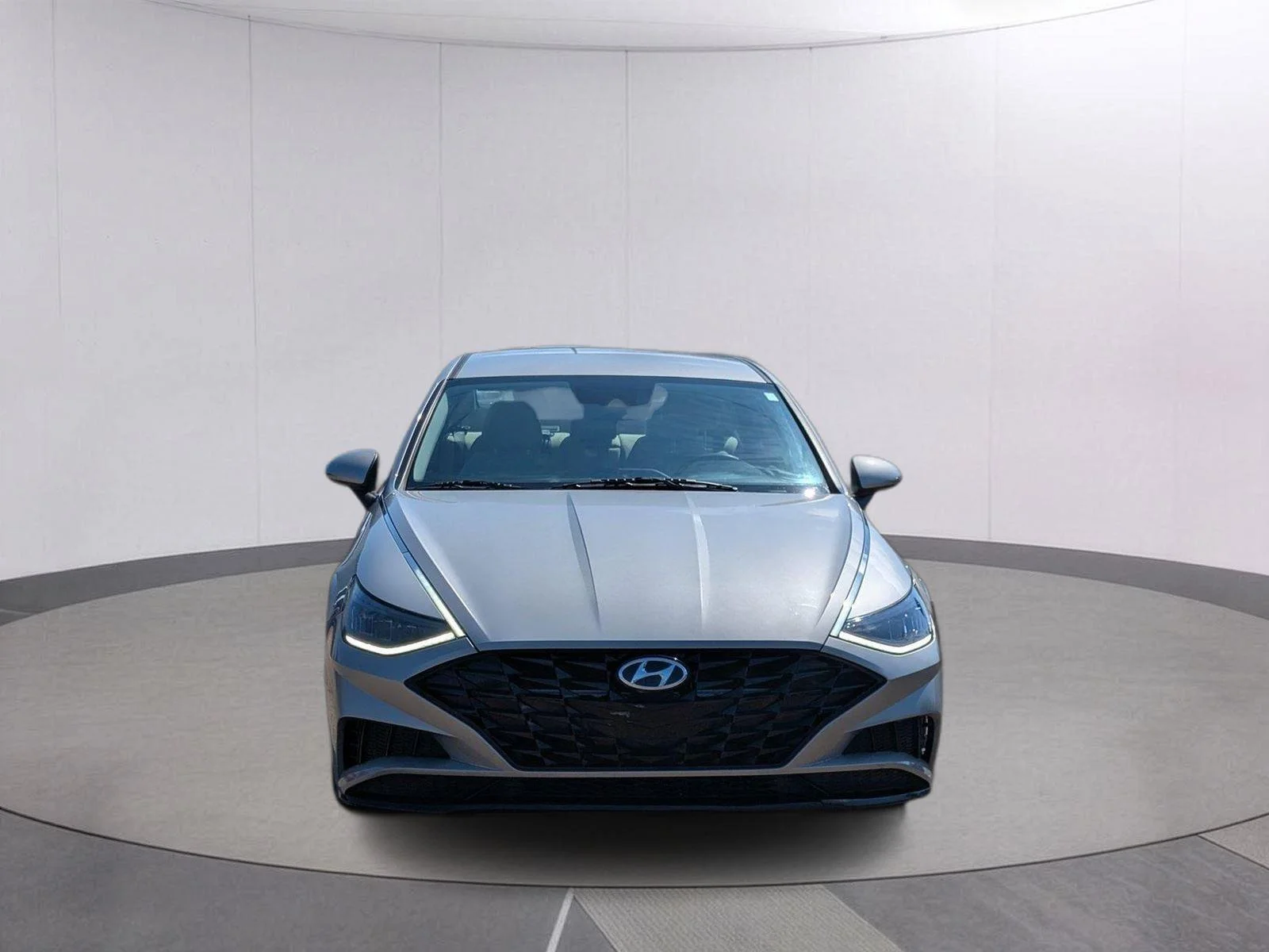 Used 2023 Curated Silver Hyundai SEL image 10