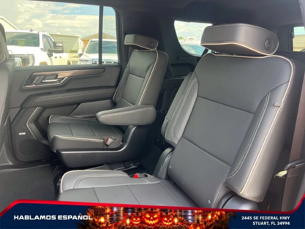 New 2026 Onyx Black GMC Elevation image 30