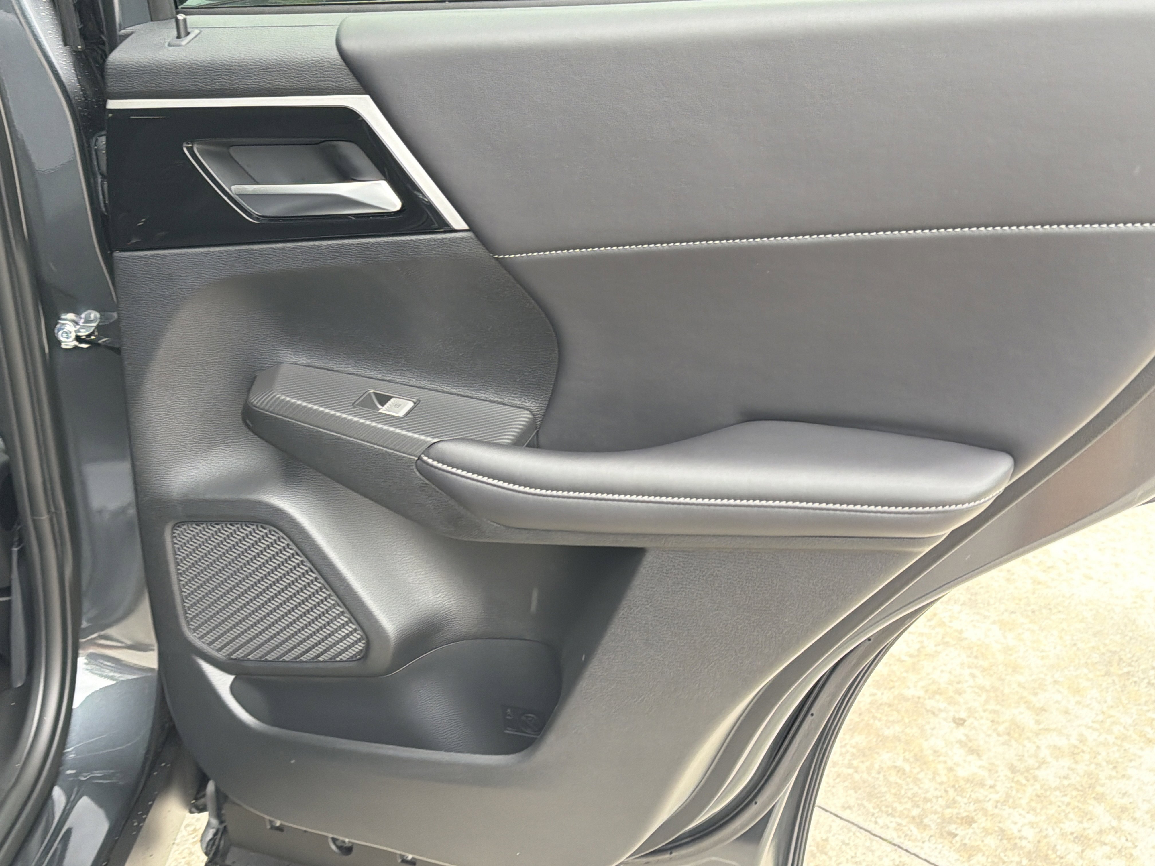 New 2026 Moonrock Gray Nissan SL image 9