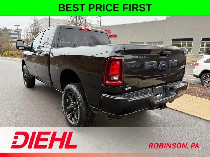 New 2026 Diamond Black Crystal Pearl-Coat Exterior Paint RAM Big Horn image 5