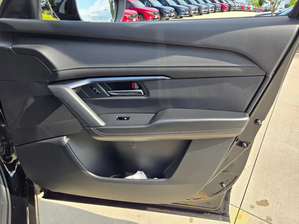 New 2026 Jet Black Mica Mazda 2.5 S Select AWD image 6