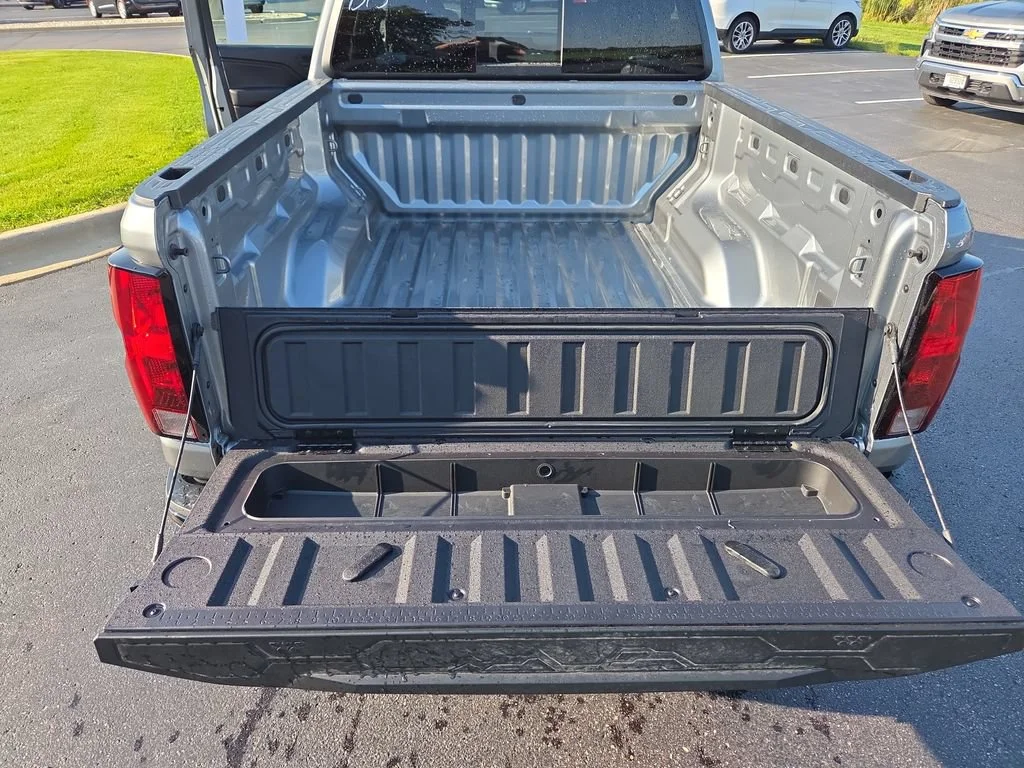 New 2026 Sterling Gray Metallic Chevrolet Trail Boss image 27