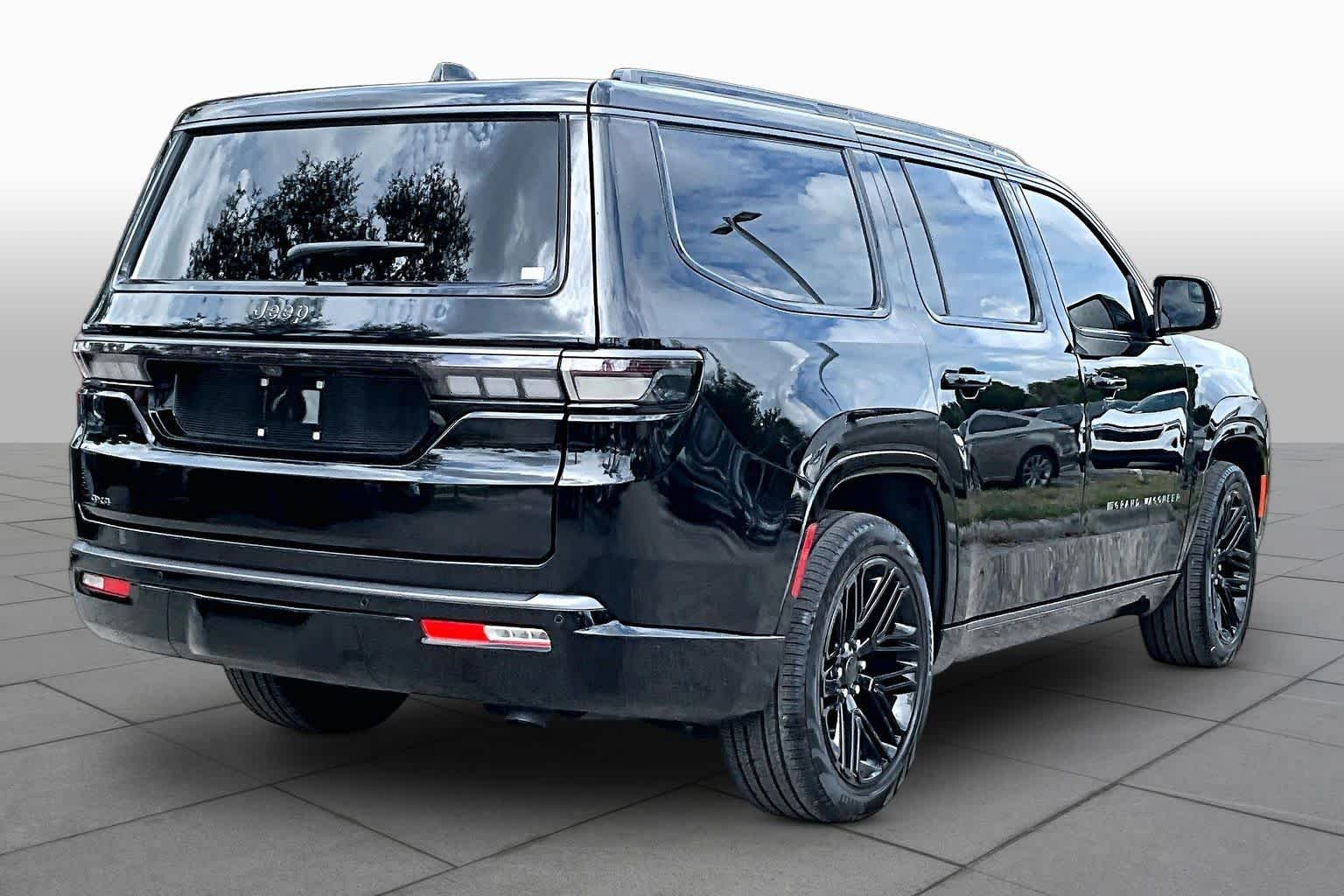 Used 2026 High Gloss Black Jeep Limited Reserve image 12