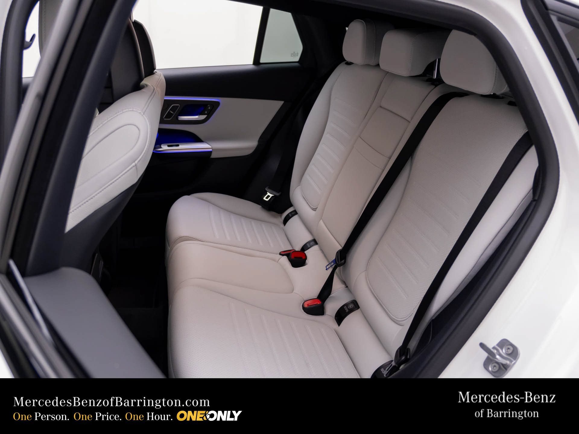 New 2026 Polar White Mercedes-Benz GLC 300 Coupe image 61