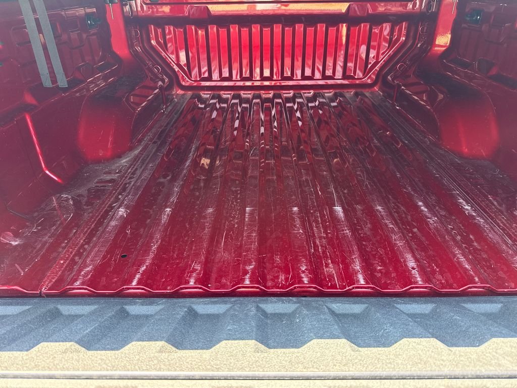 Used 2025 Red Chevrolet LT image 9