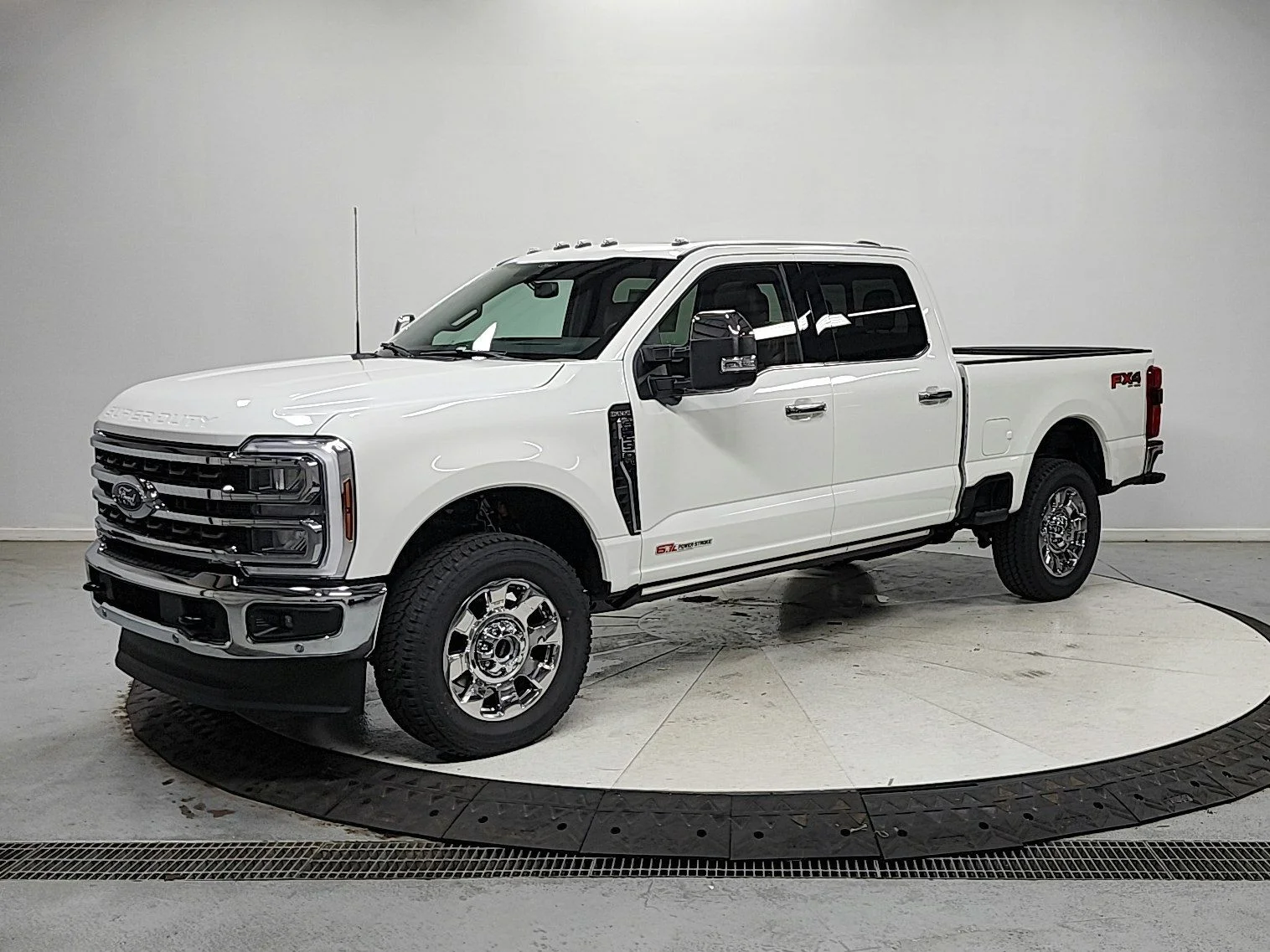New 2026 Star White Metallic Tri-Coat Ford F-250® King Ranch® image 3