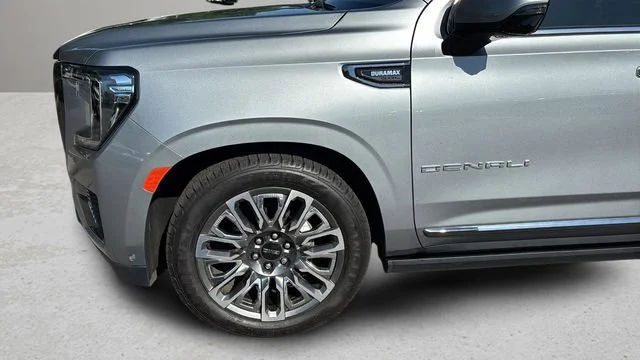 Used 2023 Sterling Metallic GMC Denali Ultimate image 37
