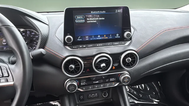 Used 2025  Nissan SR image 25