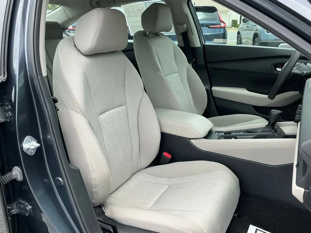 Used 2023  Honda LX image 23