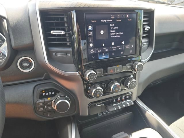 New 2026 Diamond Black Crystal Pearl-Coat Exterior Paint RAM Big Horn/Lone Star image 37