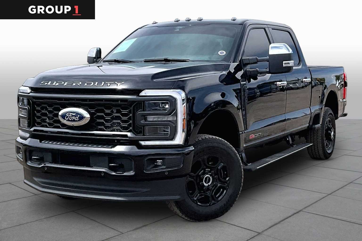 2025 Ford F-250 Platinum 4x4 Crew Cab 8' Box's photo