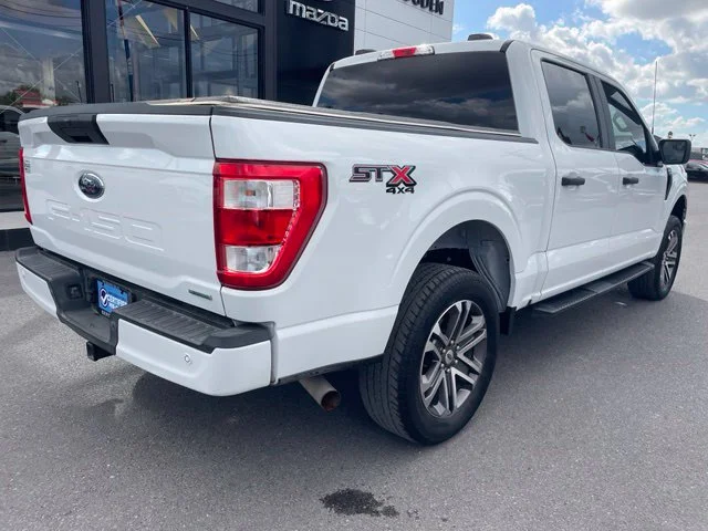 Used 2022 White Ford XL image 5