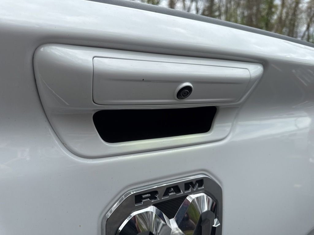 Used 2023 White Ram Big Horn/Lone Star image 12