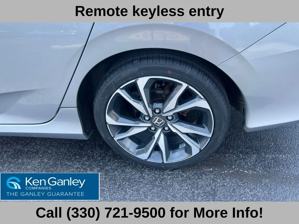 Used 2020  Honda Touring image 23