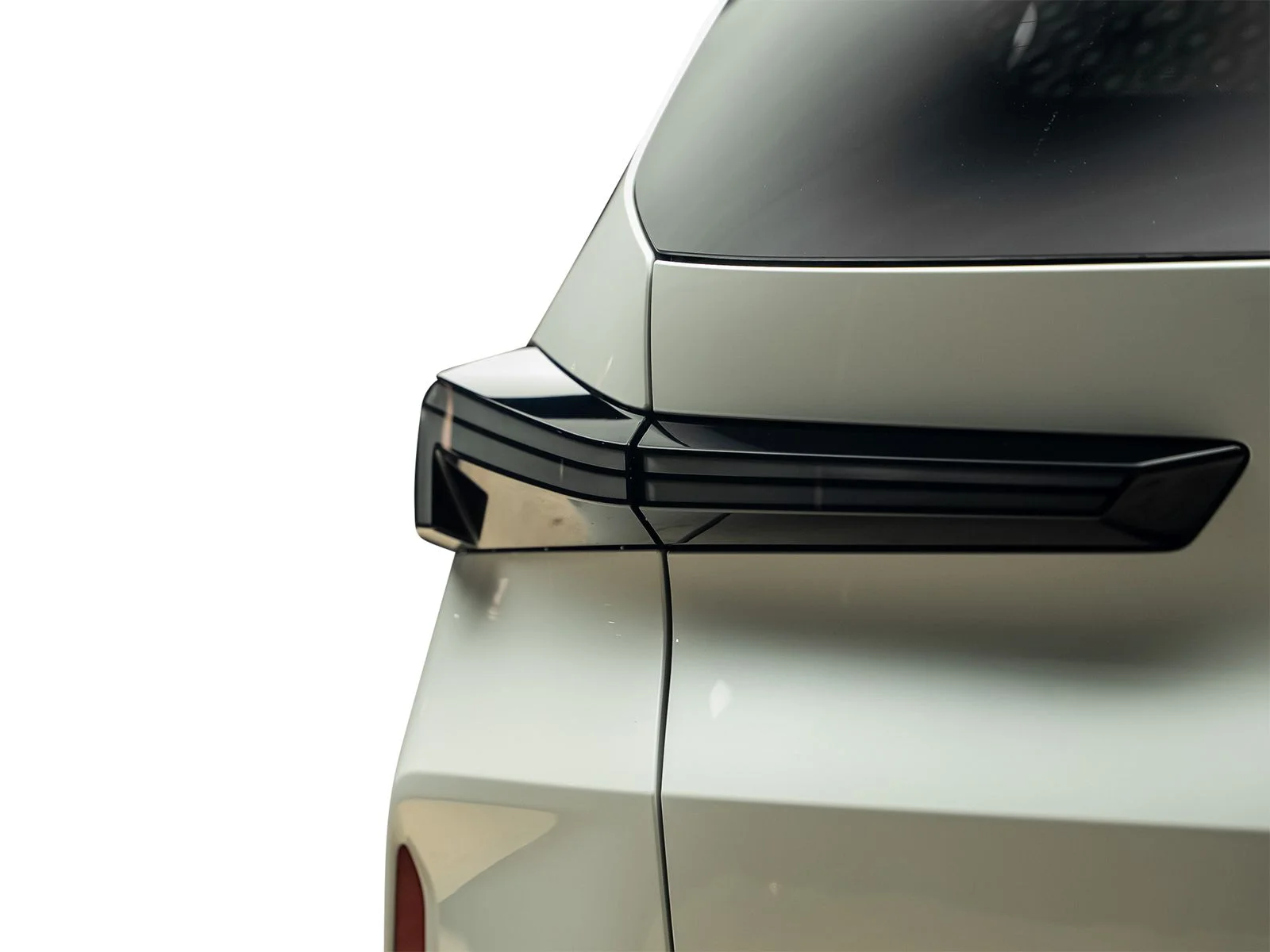 Used 2023 White BMW Base image 18