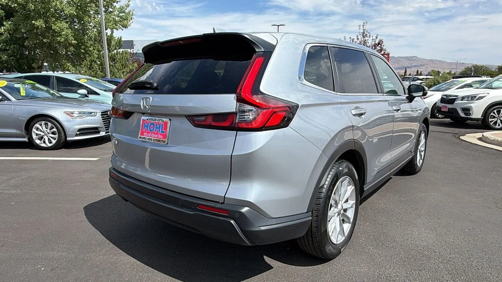 Used 2023 Silver Metallic Honda EX-L image 3