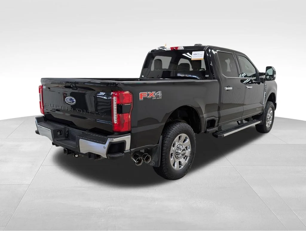 Certified Used 2025 Agate Black Metallic Ford Lariat image 24