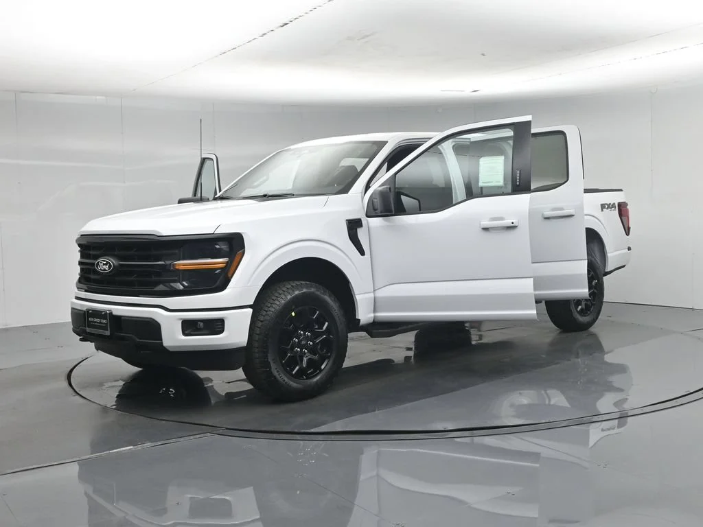 New 2026 White Ford XLT image 29