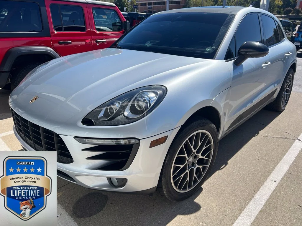 2018 Porsche Macan Base