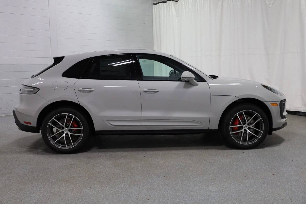 New 2026 Chalk Porsche S image 10