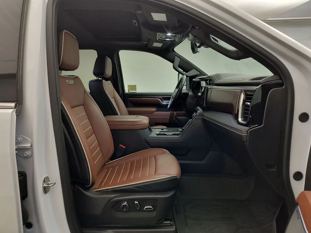 2024 GMC Sierra 3500HD Denali Ultimate - Photo 24