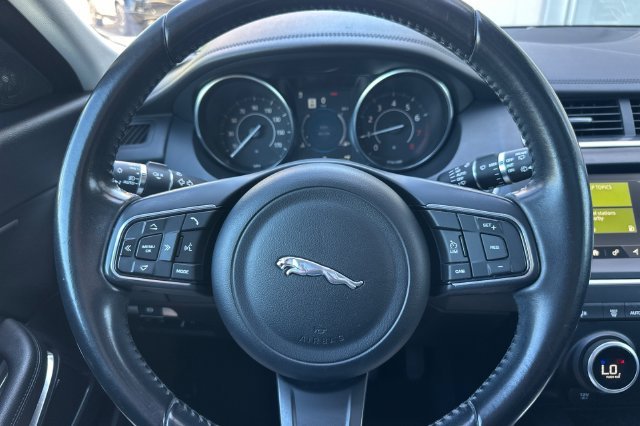 Used 2020 Black Jaguar SE image 23