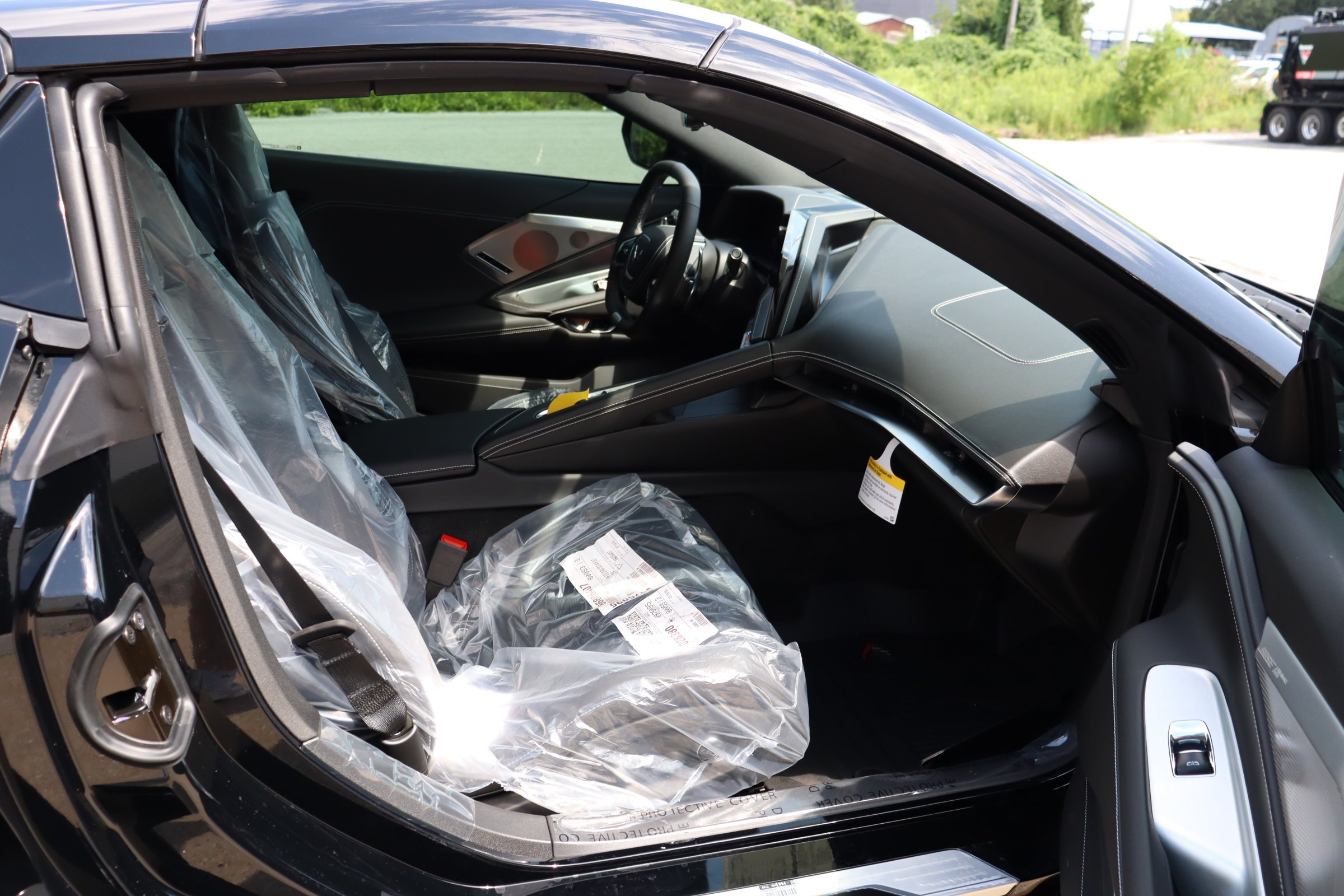 2027 Chevrolet Corvette 2LZ - Photo 27