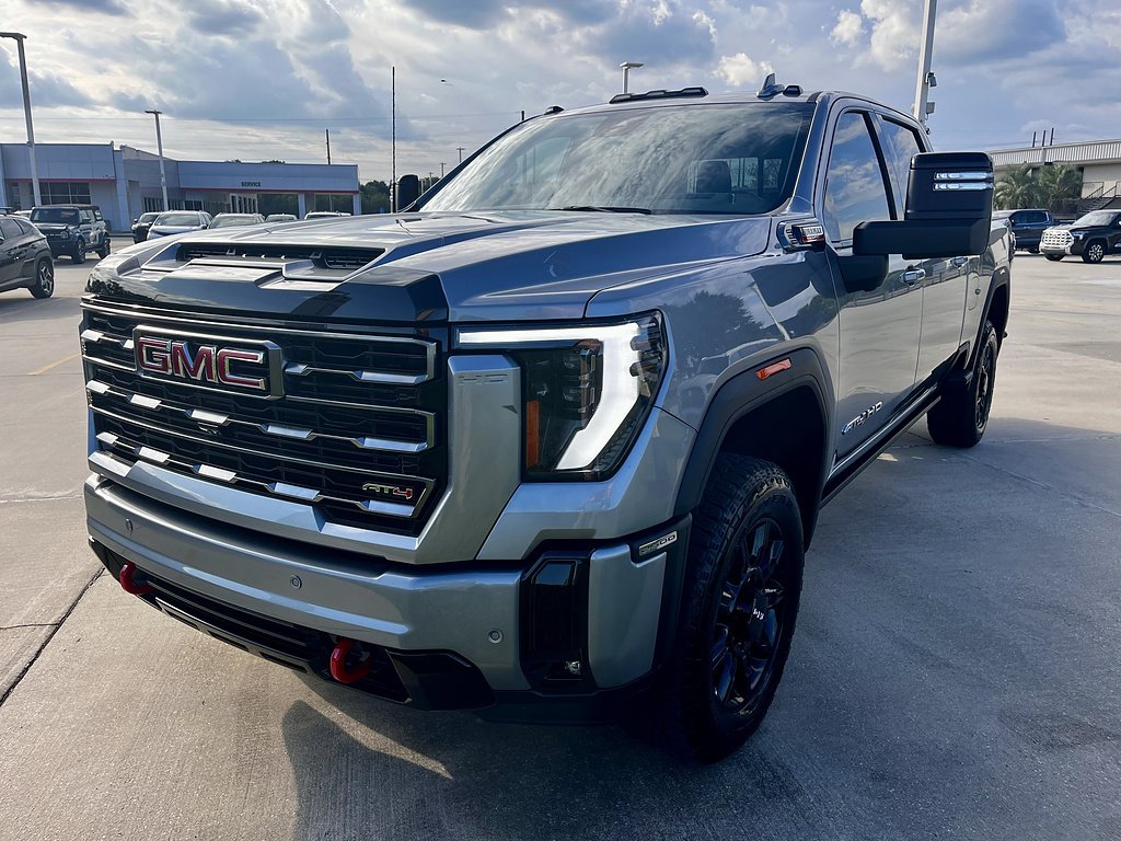 Used 2026 Sterling Metallic GMC AT4 image 10