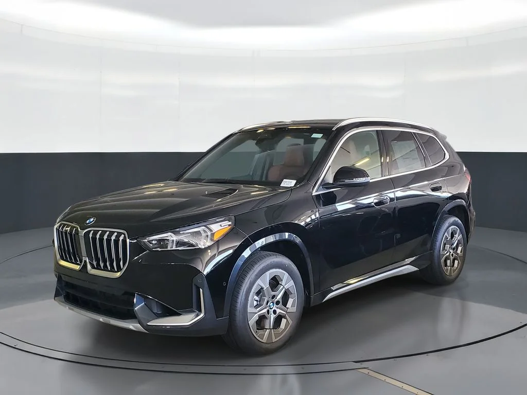 New 2026 Jet Black BMW xDrive28i image 1