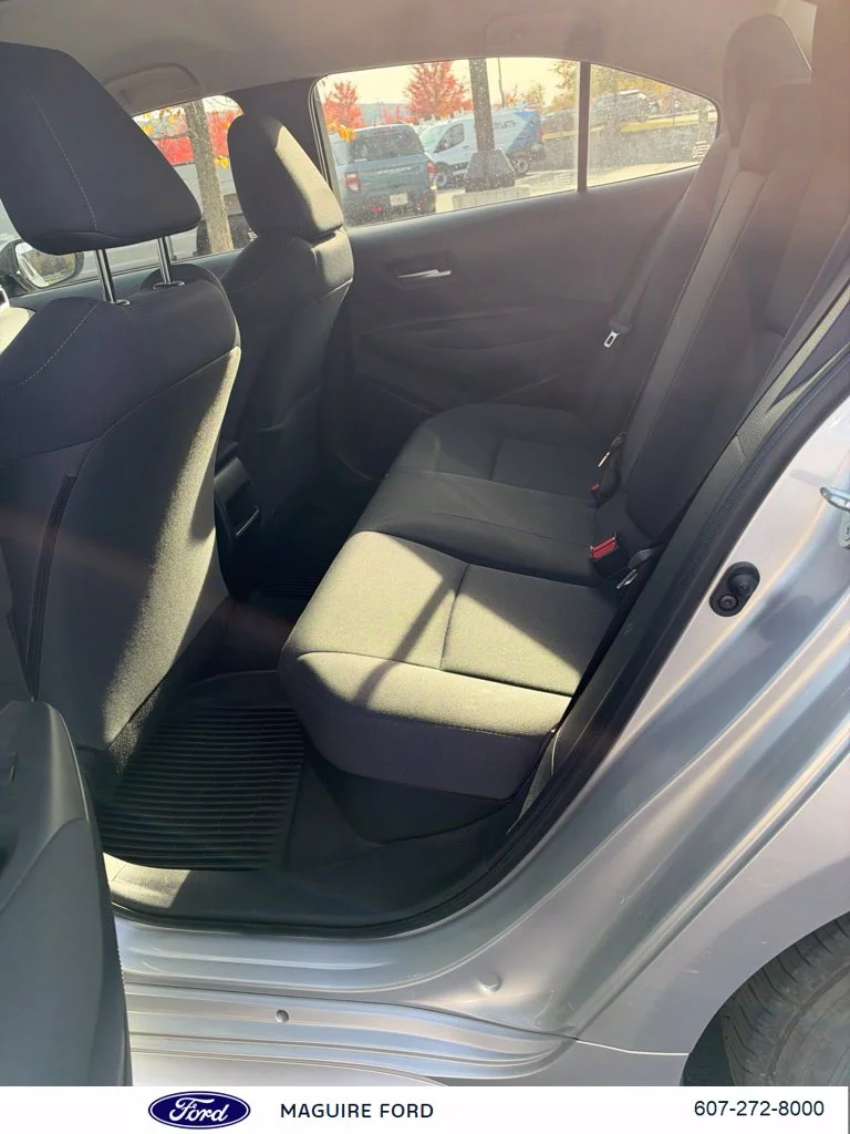 Used 2021 Classic Silver Metallic Toyota LE image 9
