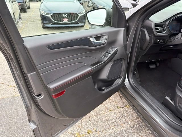 2026 Ford Escape ST-Line - Photo 11