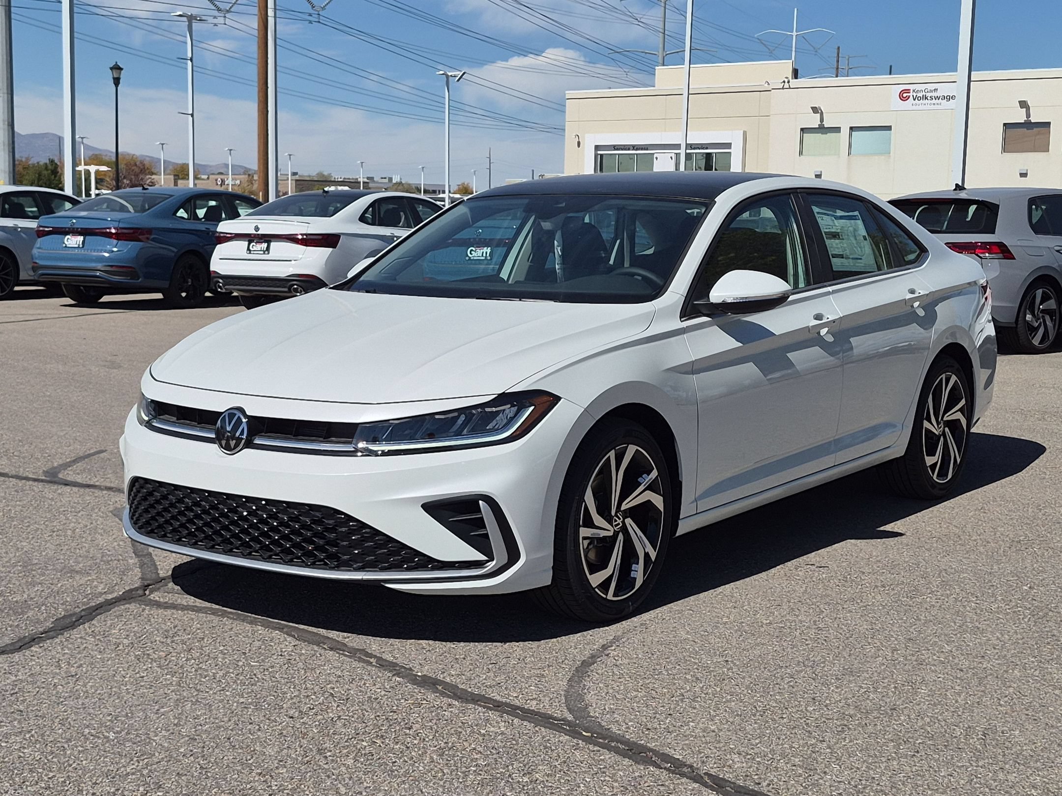 New 2027 Opal White Pearl Volkswagen SEL image 8