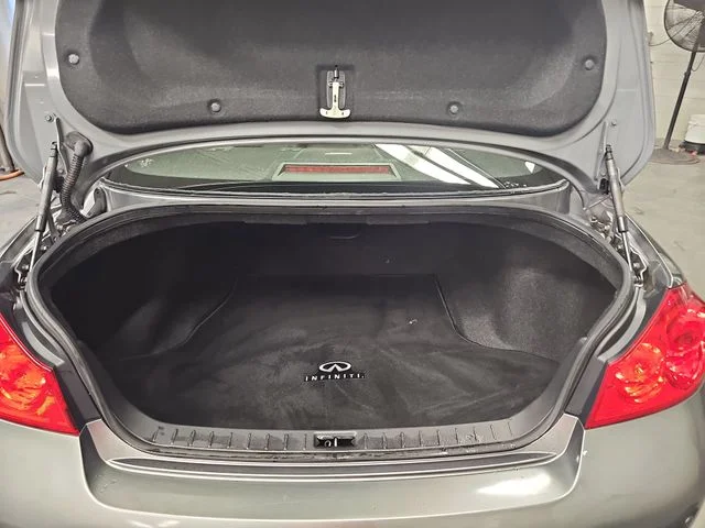 Used 2012 Gray INFINITI X image 12
