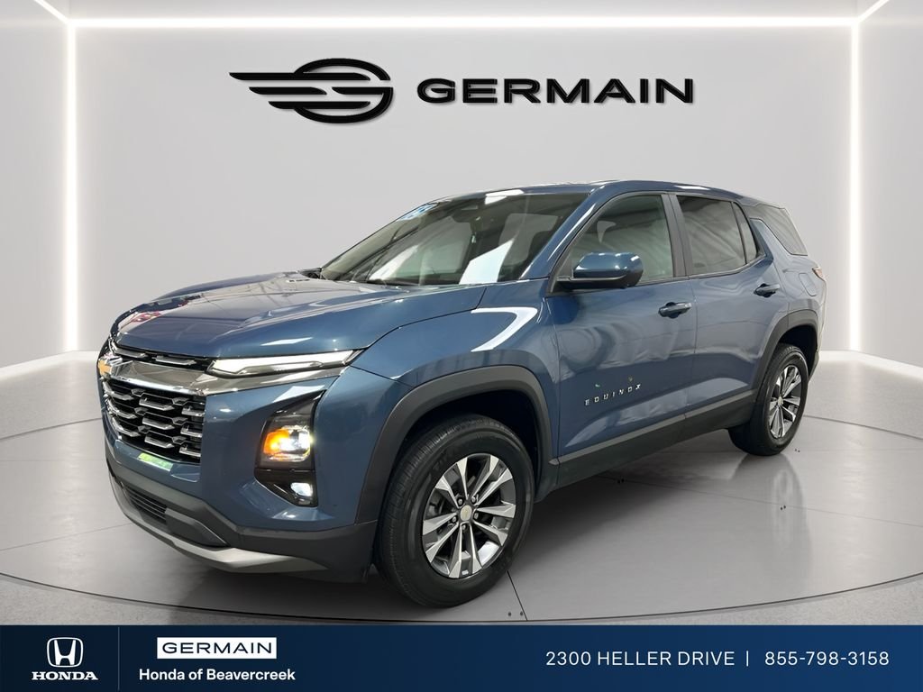 Used 2025 Lakeshore Blue Metallic Chevrolet LT image 4