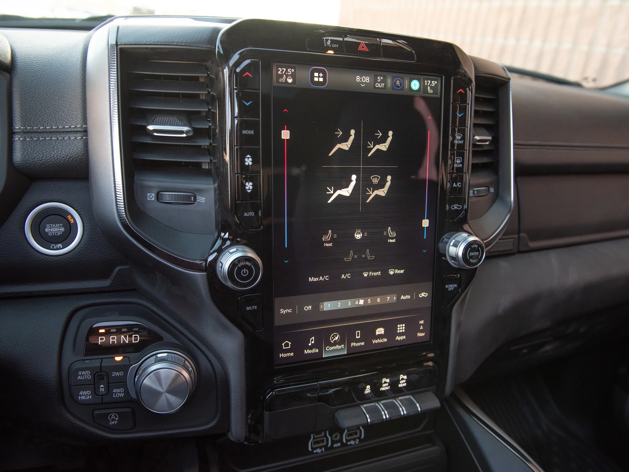 New 2026 Black RAM Sport* image 18